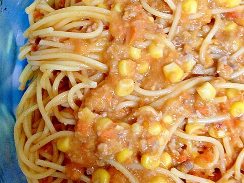 コーンでミートソースパスタ★